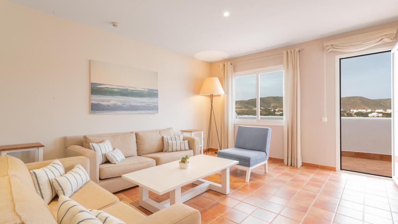 Real Agua Amarga Las Villas Ngoại thất bức ảnh