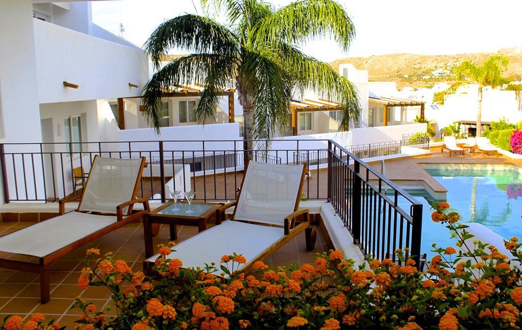 Real Agua Amarga Las Villas Ngoại thất bức ảnh